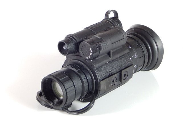 Монокуляр ночного видения Dipol D128