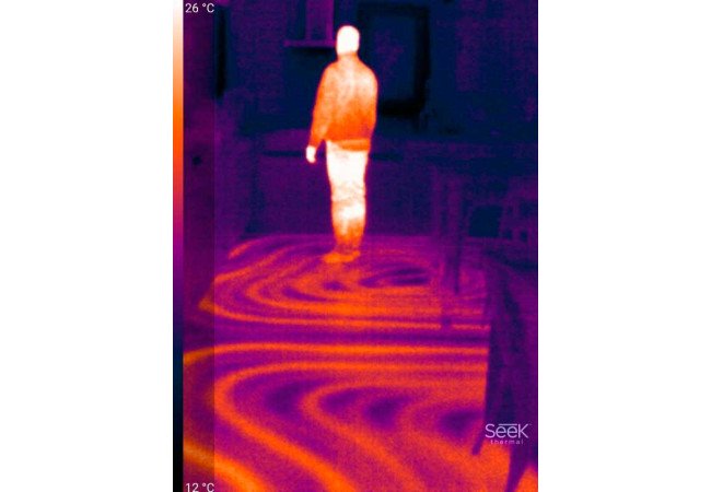 Тепловизор для смартфона Seek Thermal Compact PRO для Android