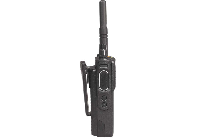 Професійна портативна рація Motorola DP 4401E VHF