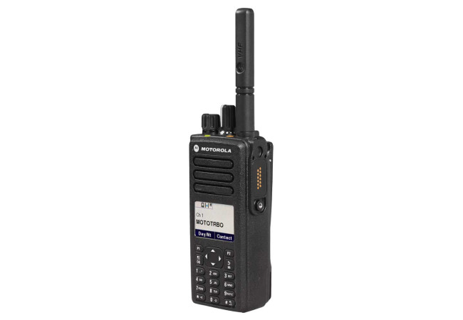 Професійна портативна рація Motorola DP4800E UHF AES256