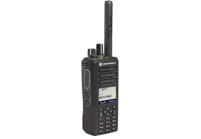 Професійна портативна рація Motorola DP4800E VHF AES256