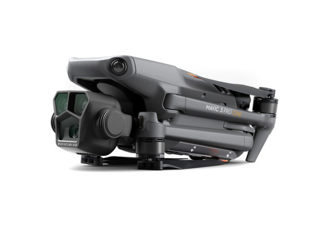 Квадрокоптер DJI Mavic 3 Pro Fly More Combo with DJI RC (CP.MA.00000660.01)