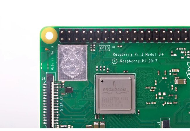 Мікрокомп'ютер Raspberry Pi 3 Model B+